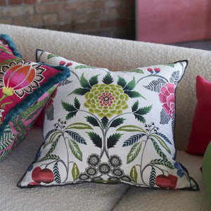 Designers Guild Brocart Décoratif Linen Fuchsia Cushion front close up