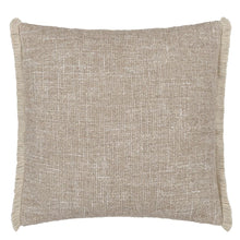 Indlæs billede til gallerivisning Designers Guild Charroux Natural Boucle Cushion Front