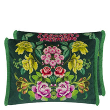 Indlæs billede til gallerivisning Designers Guild Eleonora Velours Viridian Cushion