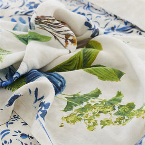 Designers Guild Kawana Delft Linen Throw Detail