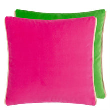 Indlæs billede til gallerivisning Varese Fuchsia &amp; Malachite Cushion, by Designers Guild