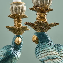 Indlæs billede til gallerivisning Parrot Candle Holder, Turquoise close up of parrot faces